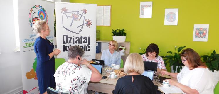 Lokalna Komisja Grantowa w trakcie oceny wniosków
